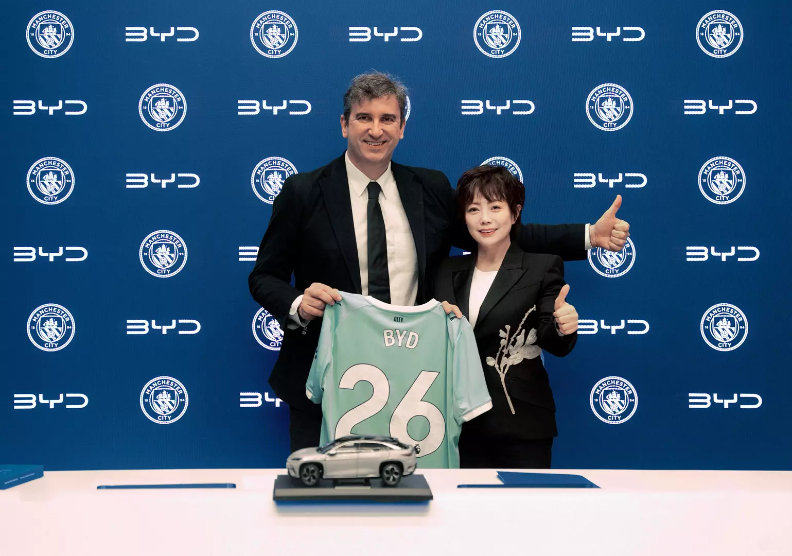 Quando tecnologia e paixão se encontram: BYD e Manchester City F.C. firmam parceria global